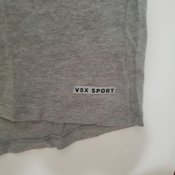 4/$10 Bundle & Save Victoria's Secret Sport VSX Shirt - Picture 4 of 6